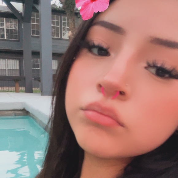 shy_anna125